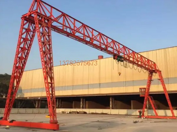 龍門(mén)吊門(mén)式起重機(jī)的電氣系統(tǒng)有哪些具體要求？